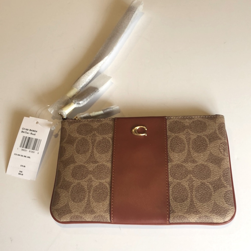 COPY - COACH New  Authentic COACH Essential  Small Wristlet In Signature Canvas